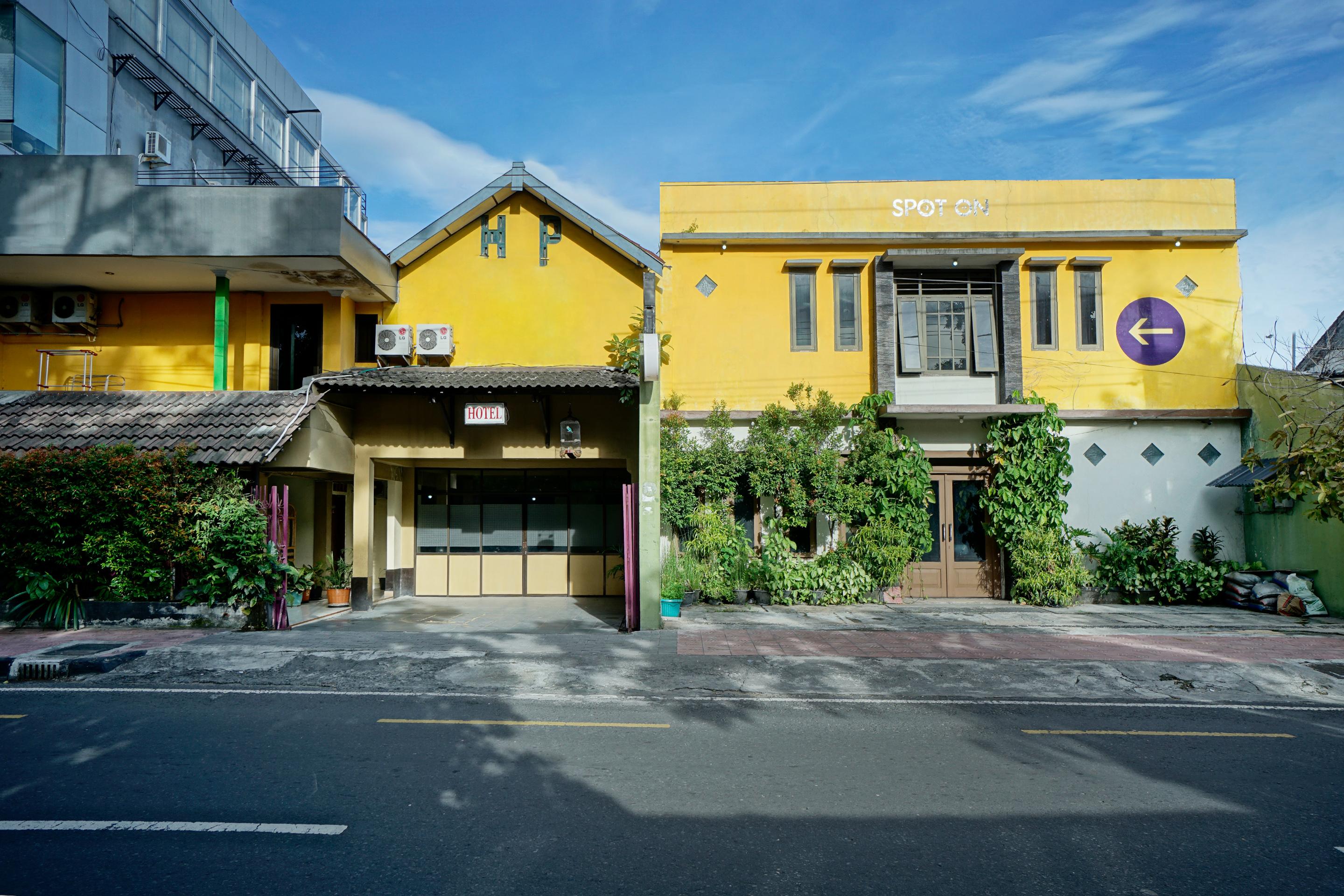 Hotel Pelangi Hs Ngabean Exterior foto